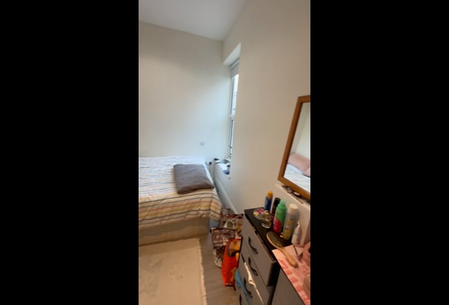 Gem in Finsbury Park, own bathroom & big terrace Main Photo