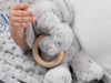 Gosedjur med bitring i trä, grå - Elefant