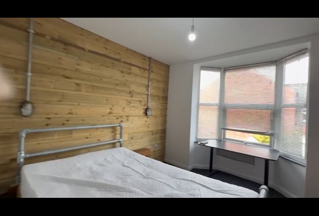Room Let, Alphington Road, Exeter Main Photo