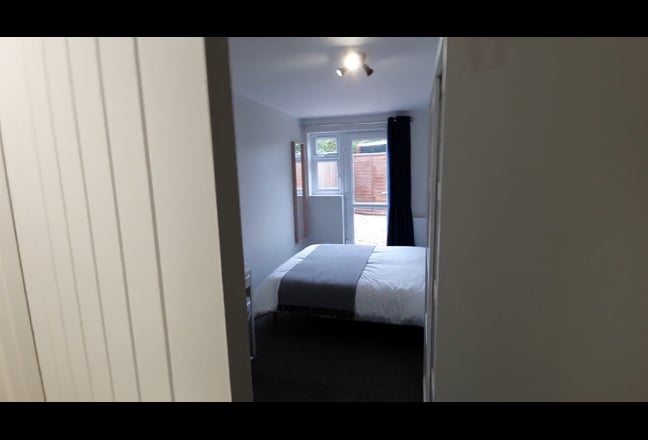 🌿Ensuite Double Room with Private Garden🌳 Main Photo