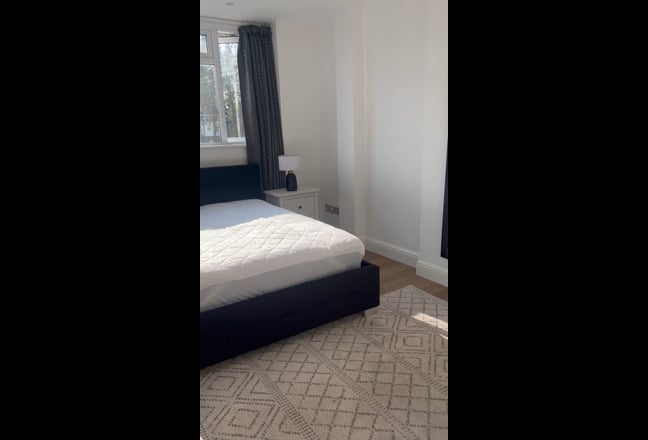 Lovely   double   room Main Photo