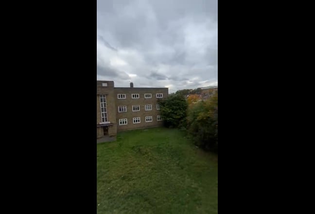 Single room in Shepherd Bush with bicycle included Main Photo