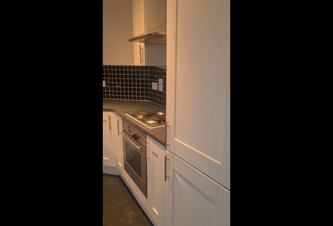Newly Refurbished 1 Bed flat IG11 Main Photo