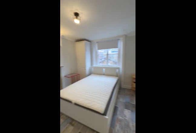 1 Bedroom Available from January (Paddington Area) Main Photo