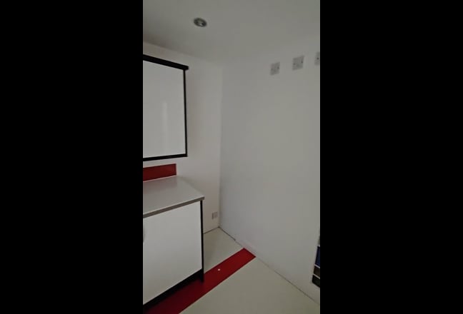 Two bed top floor flat in the heart of Northampton Main Photo