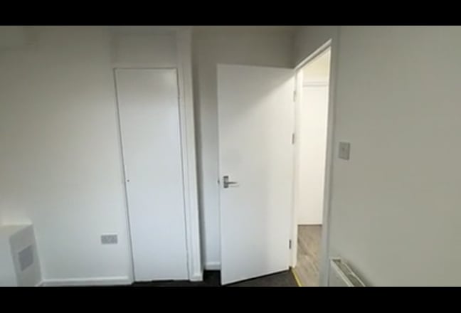 🚨 3 Rooms Available – Brand New 5-Bed Flat | SE15 Main Photo