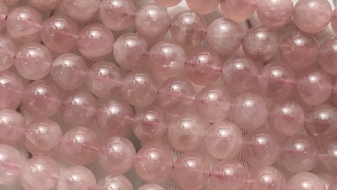 ディープローズクォーツ（産地・マダガスカル） ラウンド8mm 半連/1連