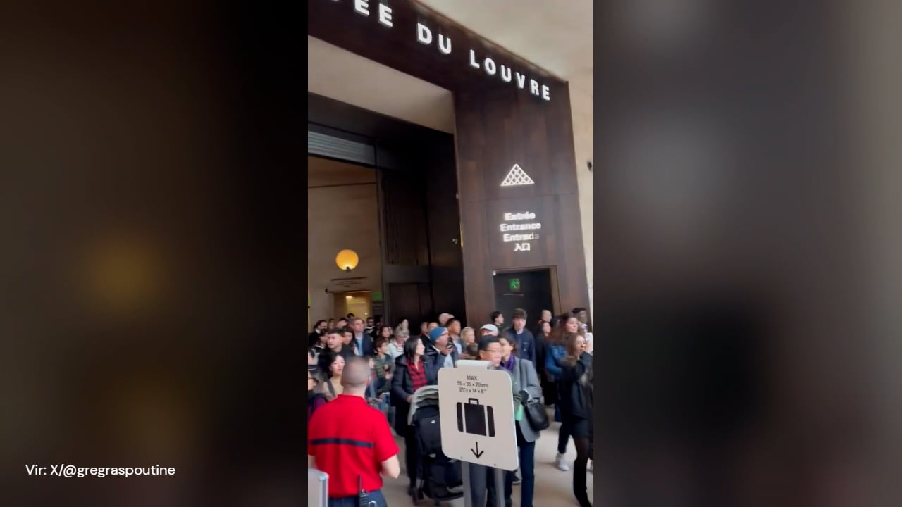 Tatovi v pičlih sedmih minutah oropali Louvre: 