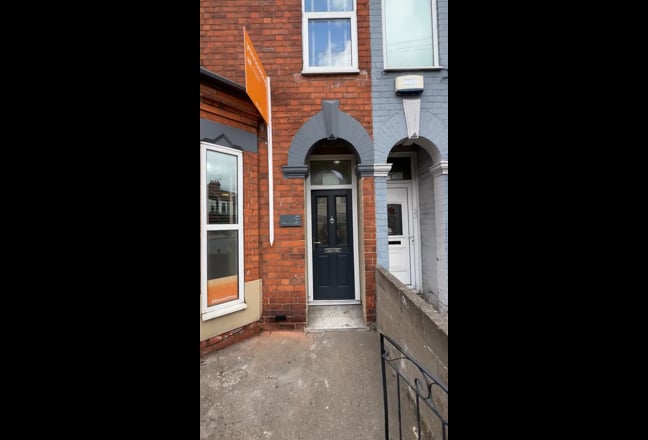 Newland Ave – 6 Bed Student HMO – Bills+Clean Inc Main Photo