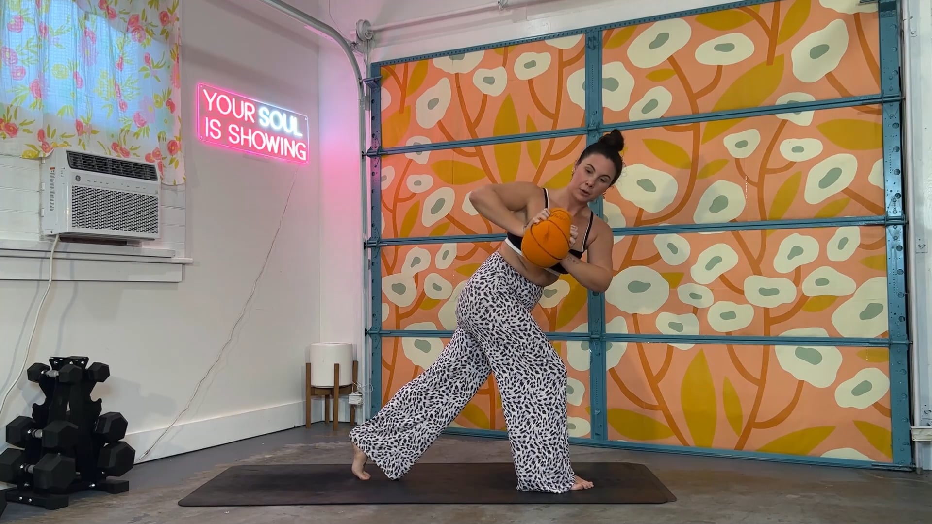 BB 15 -  Slow & Spicy Arms + Abs