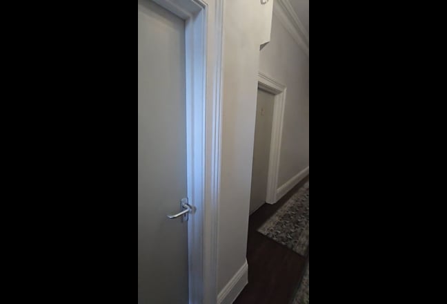 Professional House Share | Video Tour Available Main Photo