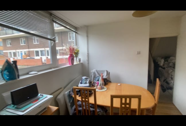 2 Double Rooms Available in Hoxton, N1! Main Photo