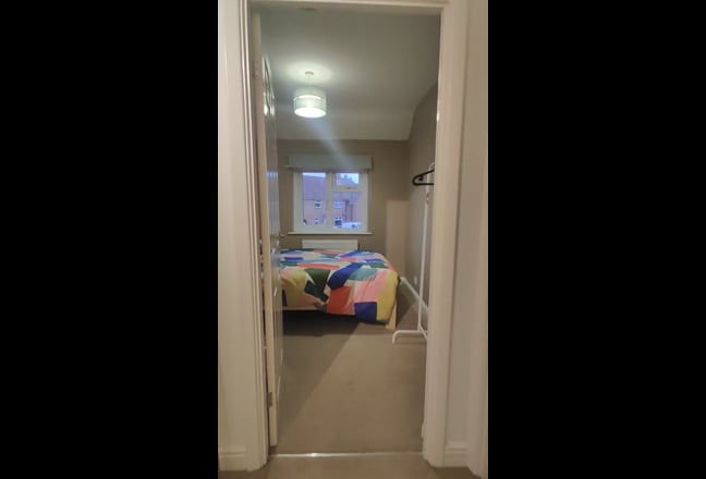 Double Room + Shed Storage - All Bills Included! Main Photo