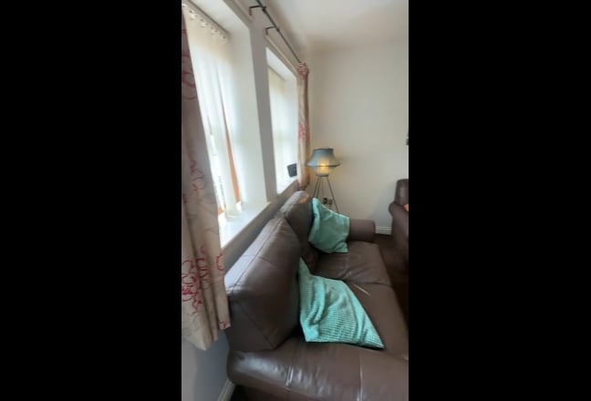 Wonderful, Fully Furnished, Ensuite Rooms! Main Photo