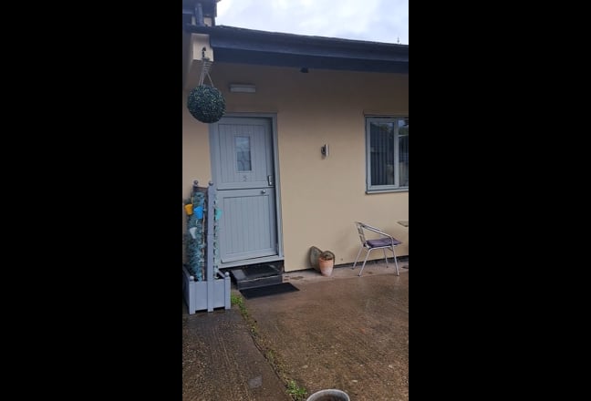 Private Studio chalet knowle Solihull Main Photo