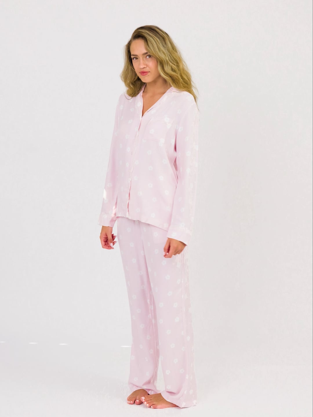 סט פיג’מה מכופתרת פלנל דק FLOWERS