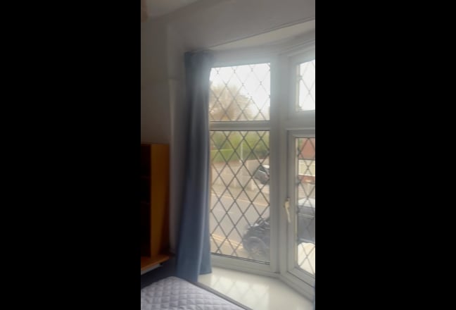 Room Available in Fallowfield! Dm for Vids of Room Main Photo