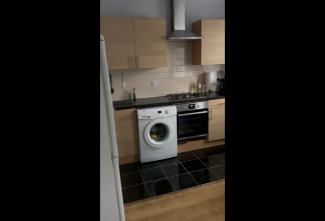 Bright double room near Shepherd’s Bush Market Main Photo