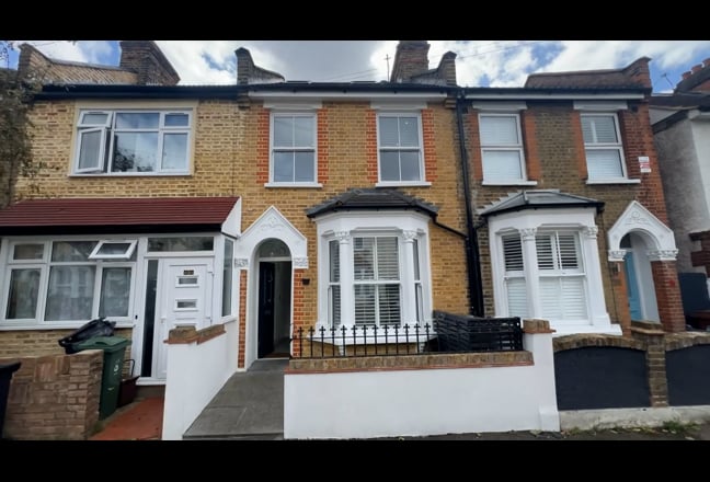 Beautiful Luxury Fully refurbished house Main Photo