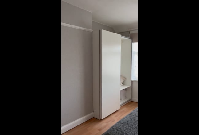 Large double room Main Photo