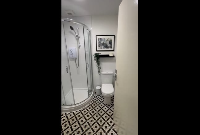 £100Cashback- Ensuite All Inclusive (Couple✅) Main Photo