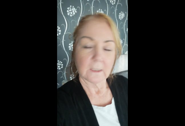 Video 1: Double bedroom with large TV.kingsize bed & plenty of storage.