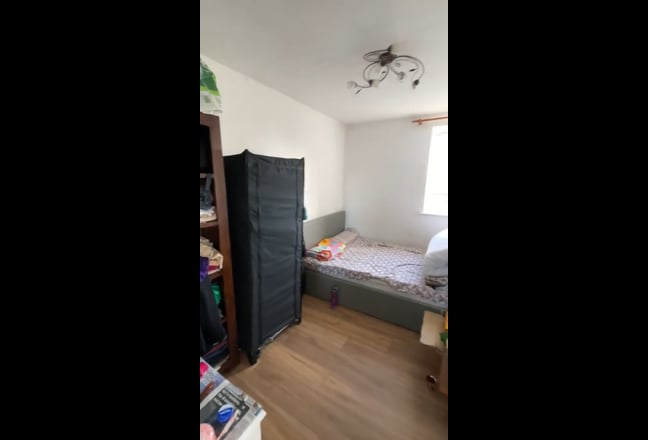 Single Room Available for 10 days  Main Photo