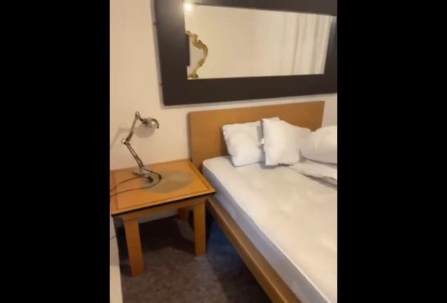 Newly Renovated Flat | 5 Min Walk to Surrey Quays  Main Photo