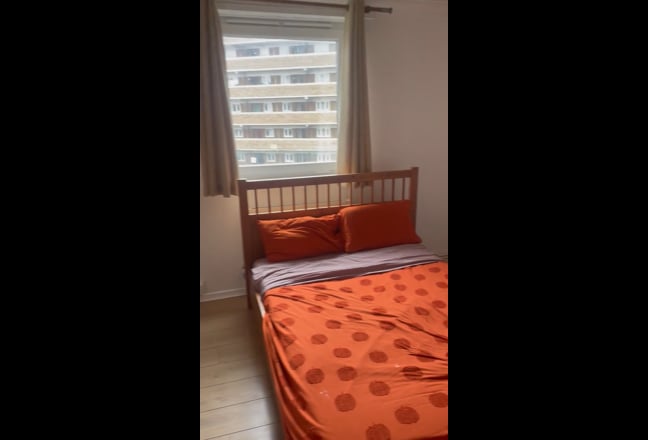 Let’s have a Bal-ham room for rent   Main Photo