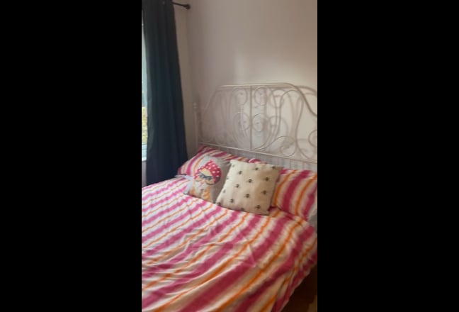 Mon-Fri Double room with bathroom  Main Photo