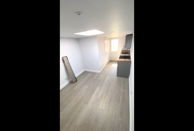 Studio Available - Fully equipped  Main Photo