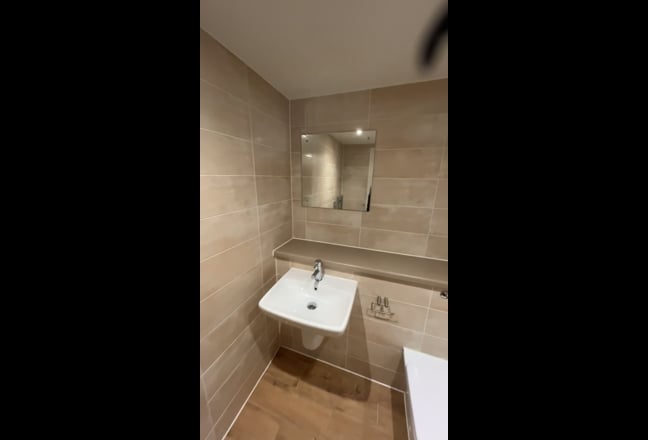 En-suite double room. Pomona Main Photo
