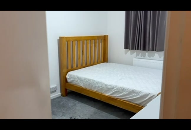 Double Room, Near Bethnal Green Station Main Photo
