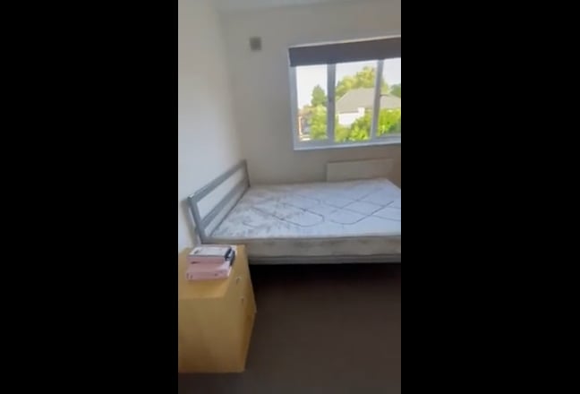 One bedroom available 101 city road dunkirk  Main Photo