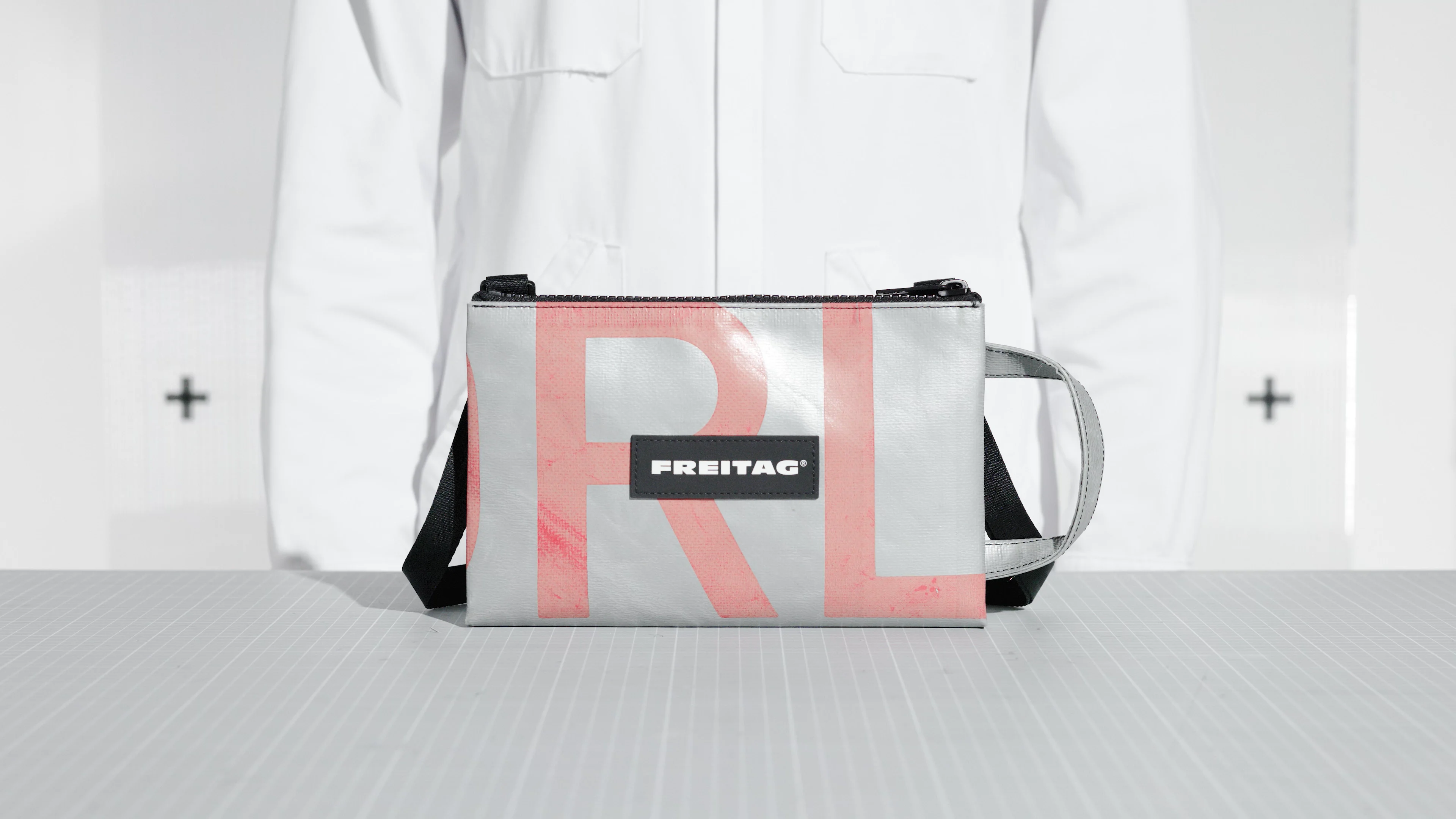 FREITAG - F272 EDDIE on Vimeo