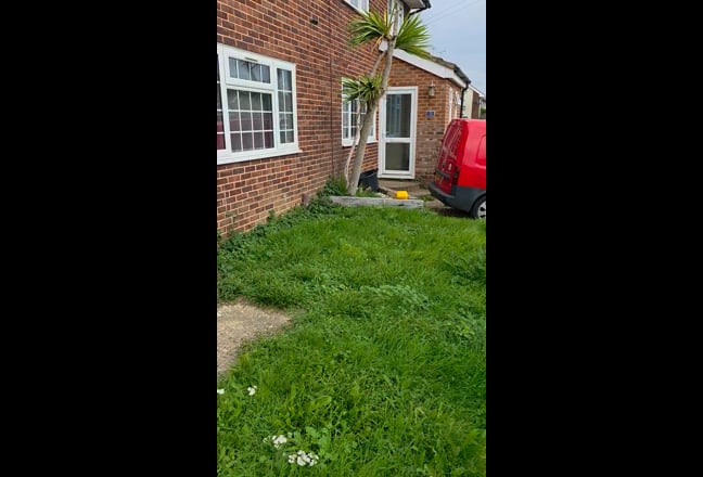  Small studio annex with separate entrance  Main Photo