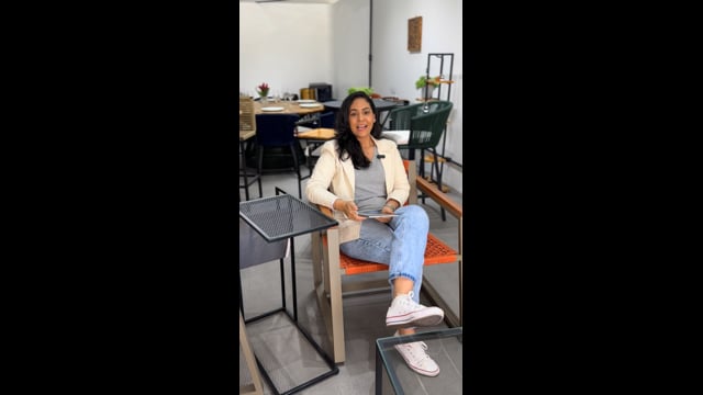 Mesa de apoio NIPPON - Feito em aço e pintura eletrostática