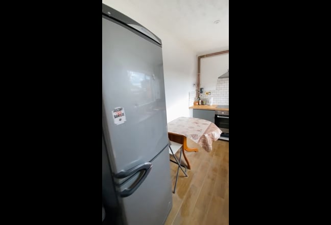 2 furnished rooms available-Ng8 1QB(bills included Main Photo