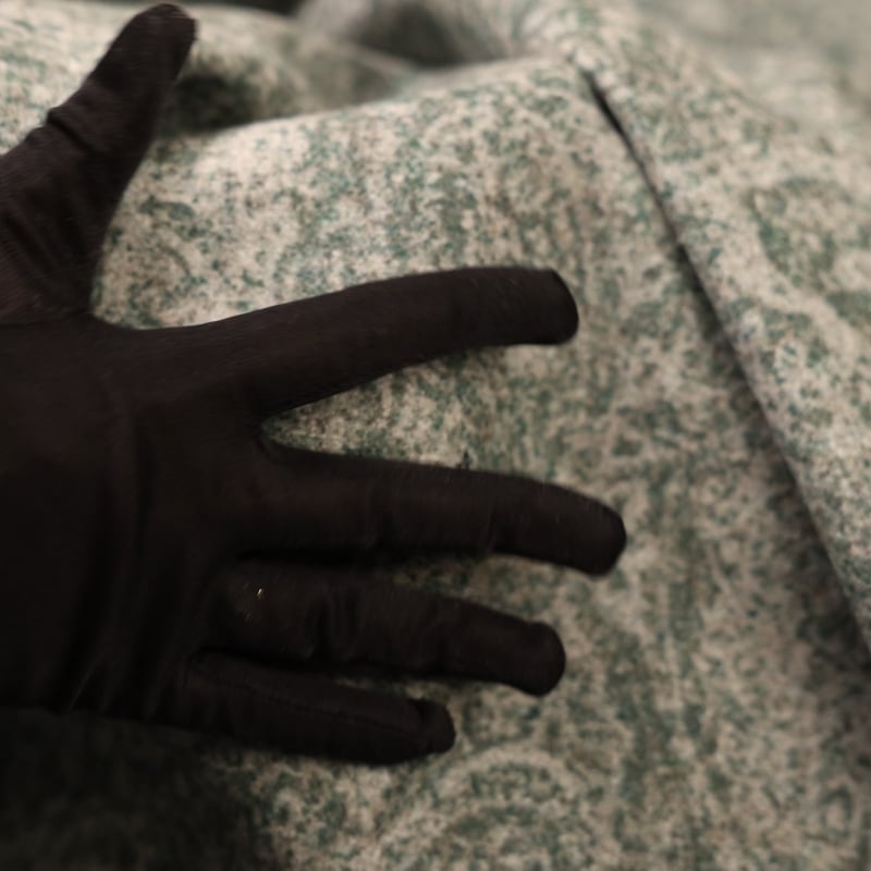 Vidéo: Drap de laine tissé-teint - Cachemire vert