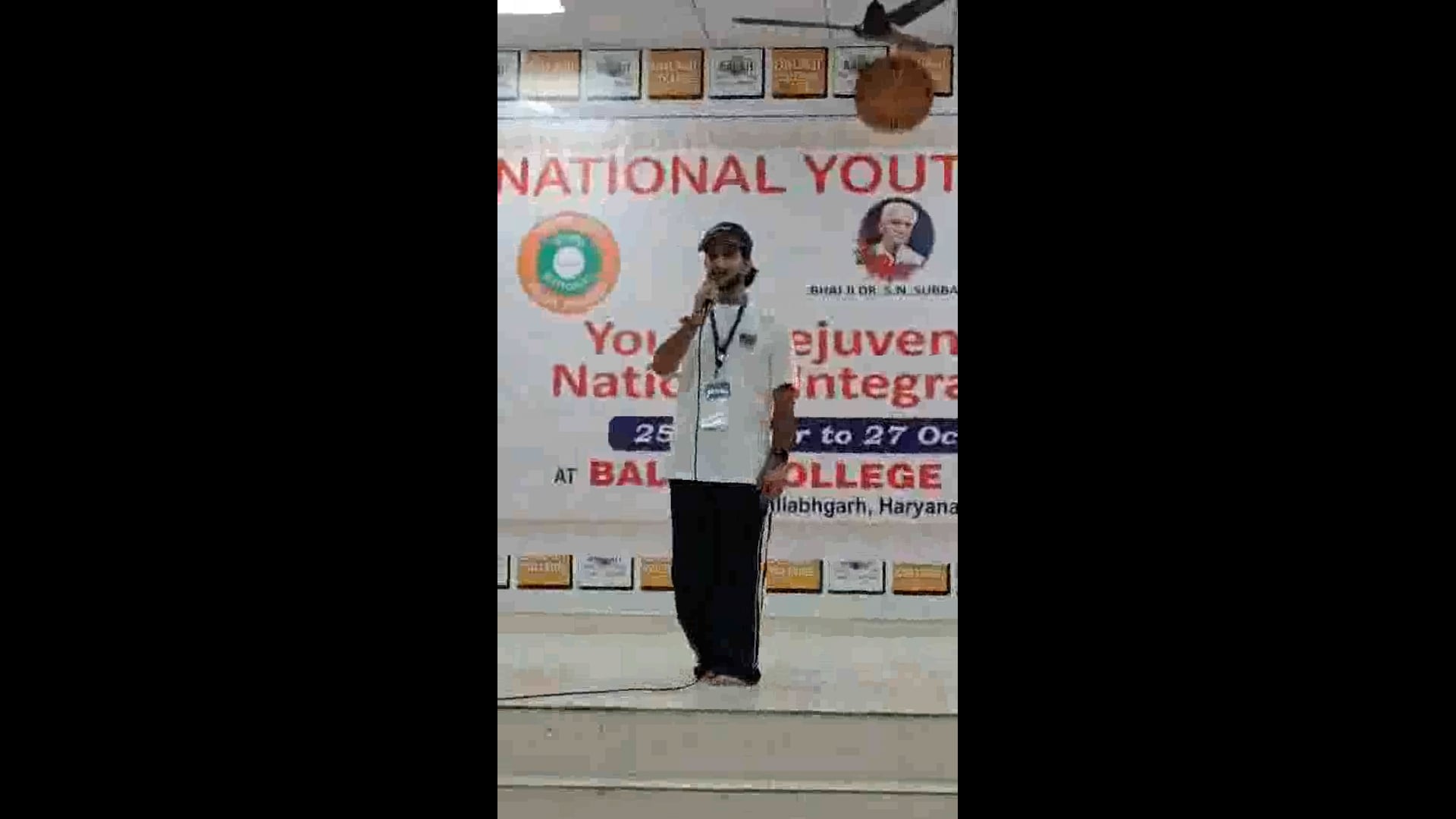 हिमाचल का हैंडसम मुंडा 