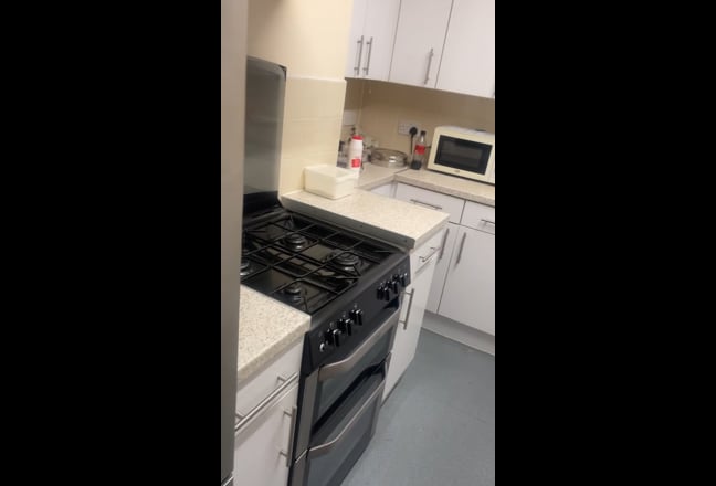 Double room in tooting bec  Main Photo