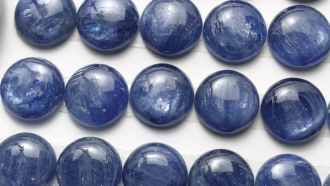 カイヤナイト ラウンド カボション14×14mm 2個｜天然石ビーズの卸問屋