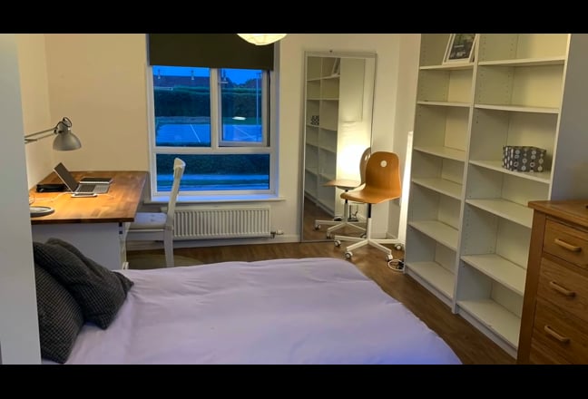 Charming double room in Darwin Green CB3 Main Photo