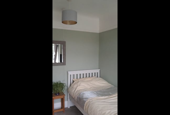 Nicely decorated single room Main Photo