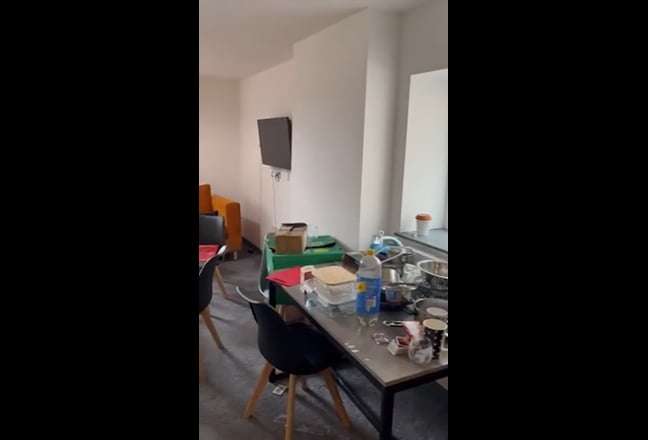 🌟 City Centre Ensuite Room for Tenancy Takeover 🌟 Main Photo
