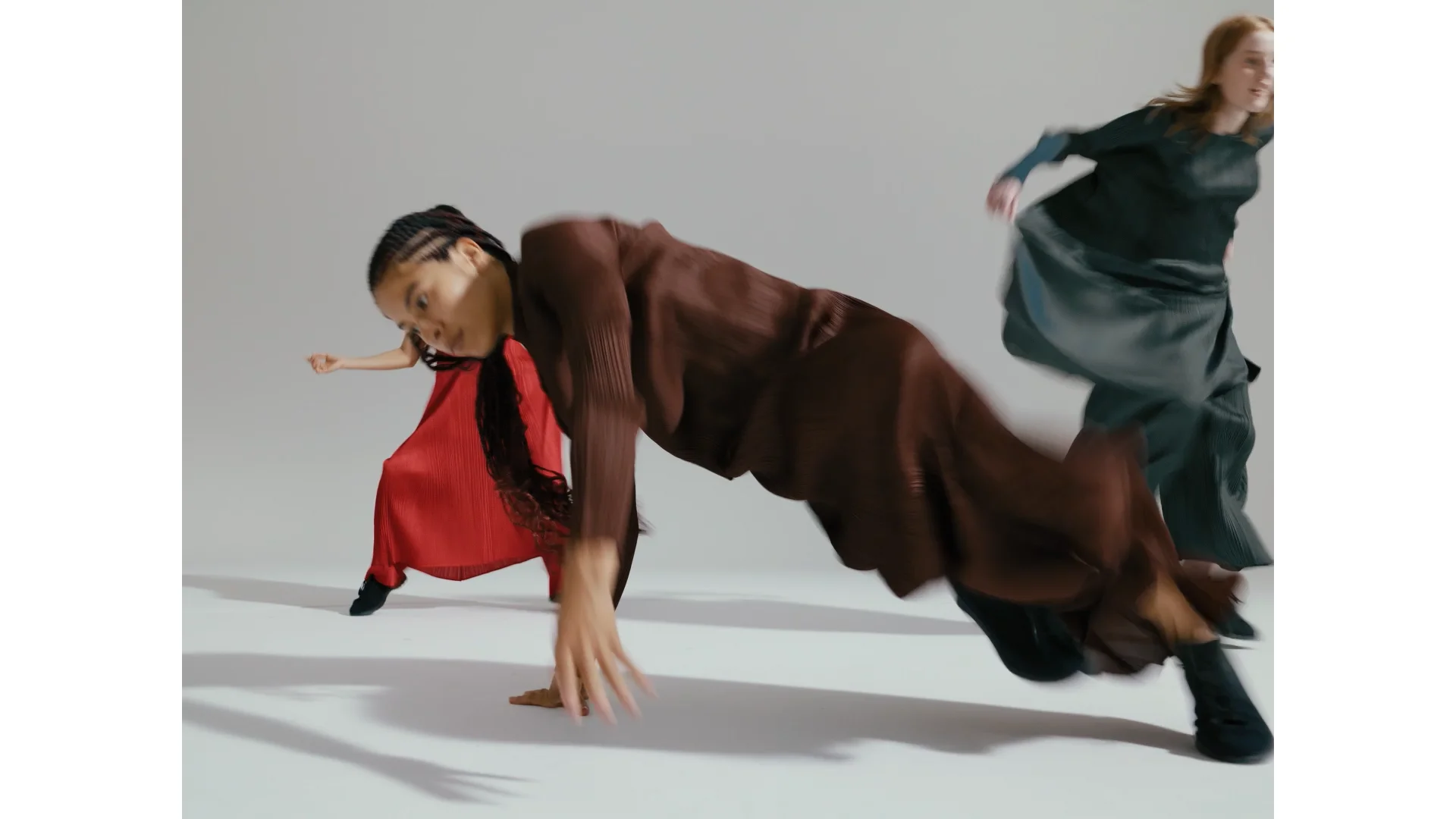 ISSEY MIYAKE INC.｜公式サイト – isseymiyake.com