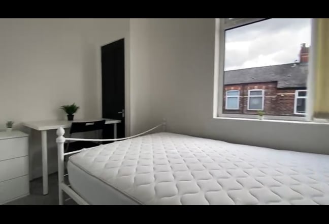 Available - Stylish Double Bedrooms In Failsworth Main Photo