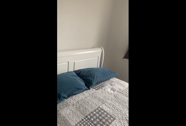 Room in Modern Home Main Photo