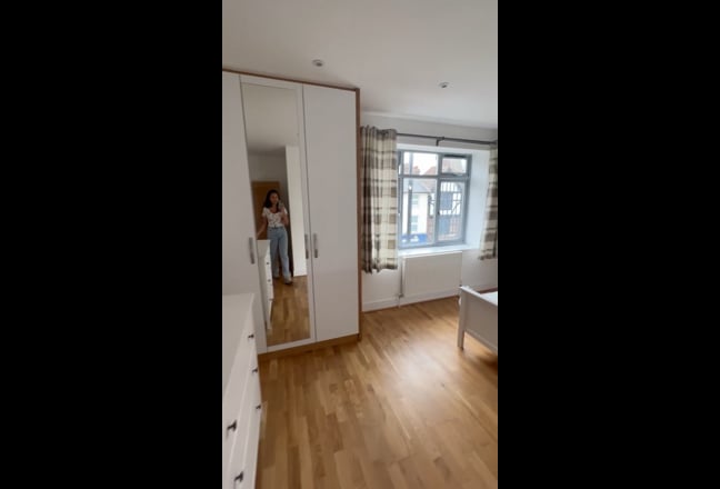 ⭐️Large bright double room available SE London⭐️  Main Photo