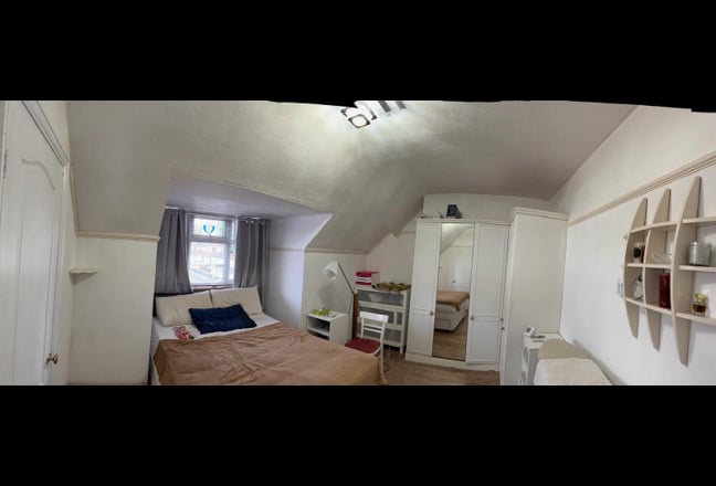 Room to Let near Goodmayes Station, Elizabeth Line Main Photo